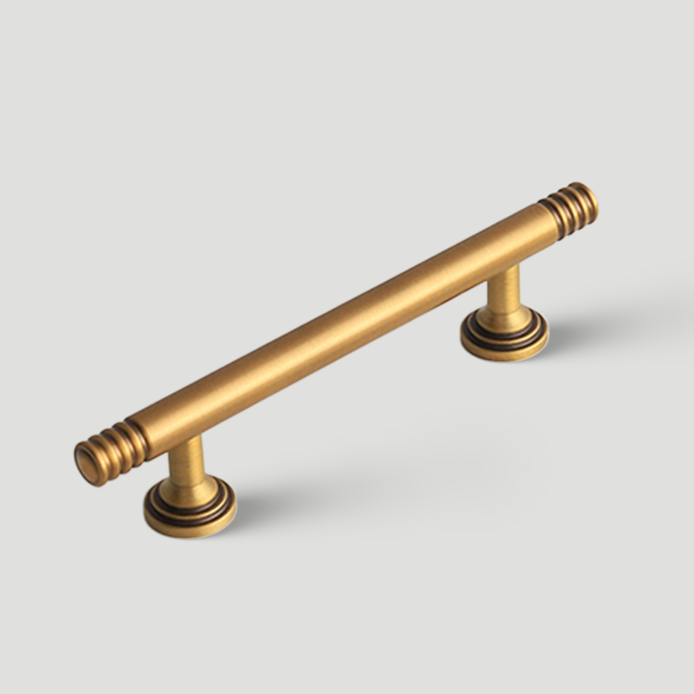 Vintage Elegant Brass Pendant Drawer Pulls