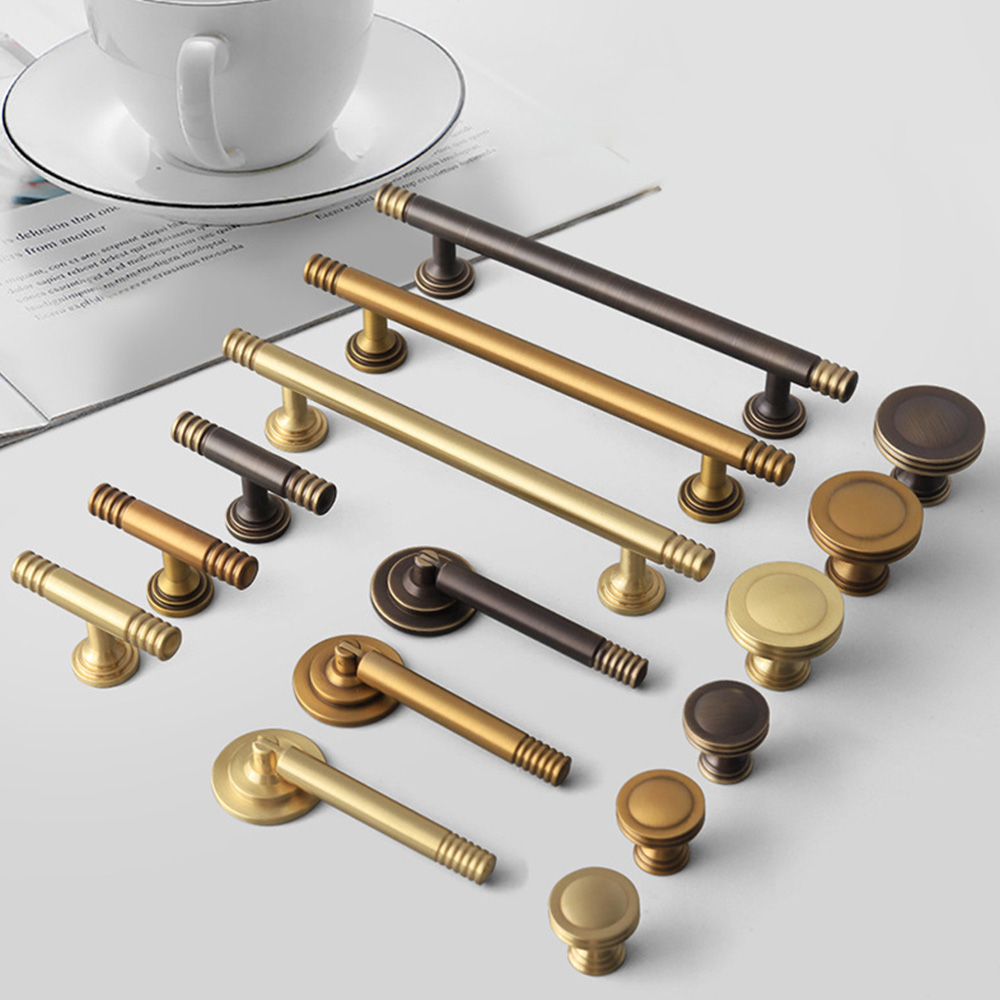 Vintage Elegant Brass Pendant Drawer Pulls