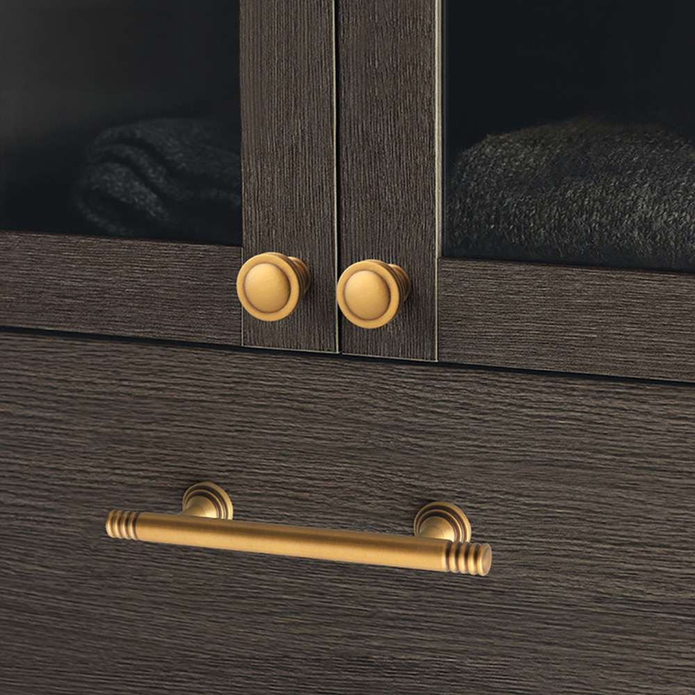 Vintage Elegant Brass Pendant Drawer Pulls