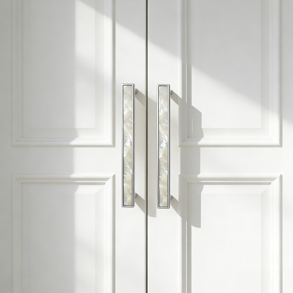 European Luxury Natural White Shell Brass Drawer Pulls