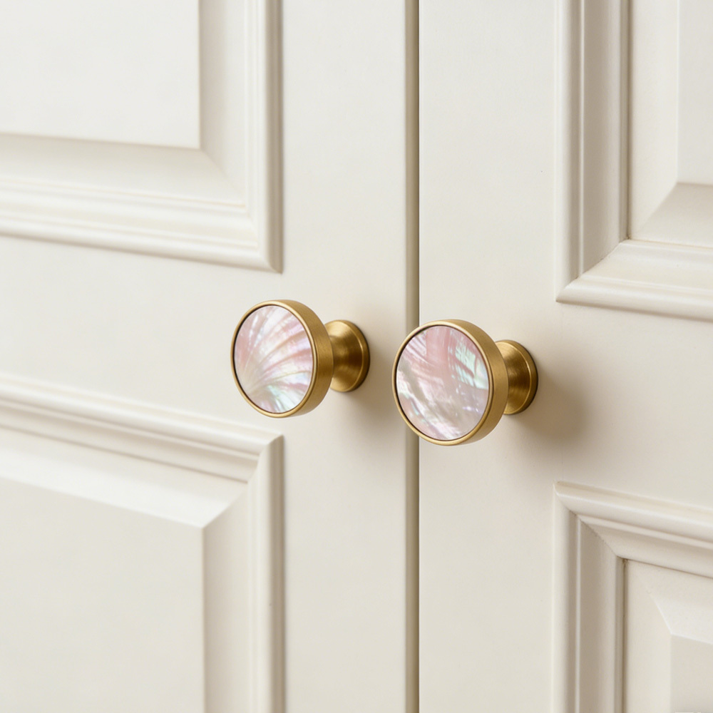 French Brass Natural Shell Drawer Knobs for Cabinets