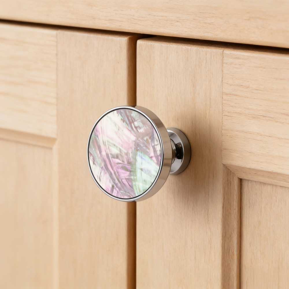 French Brass Natural Shell Drawer Knobs for Cabinets