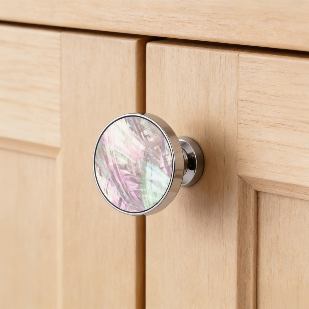 French Brass Natural Shell Drawer Knobs for Cabinets