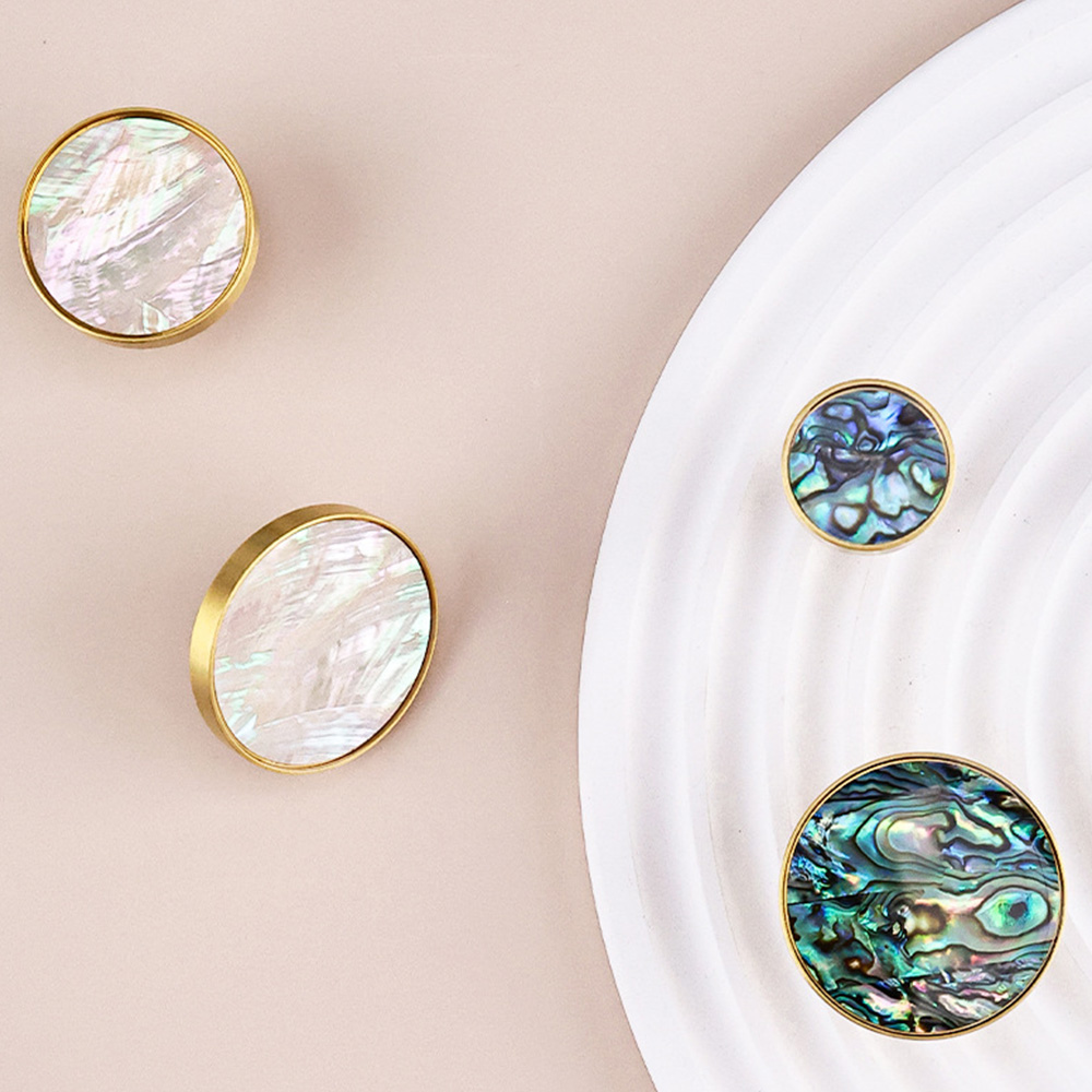 French Brass Natural Shell Drawer Knobs for Cabinets