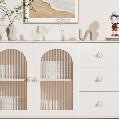 French Brass Natural Shell Drawer Knobs for Cabinets