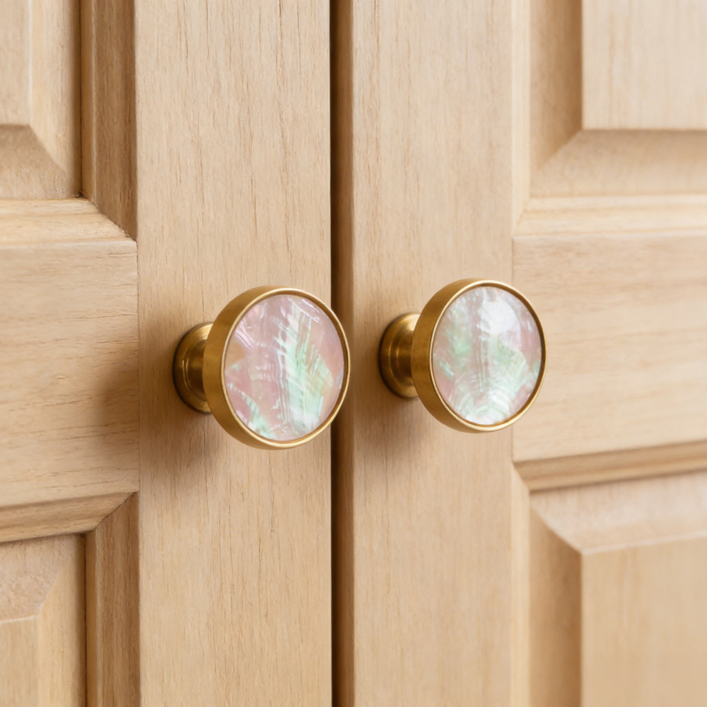 French Brass Natural Shell Drawer Knobs for Cabinets