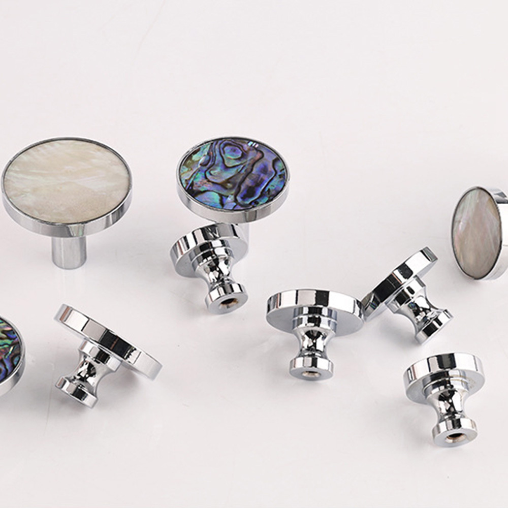 French Brass Natural Shell Drawer Knobs for Cabinets