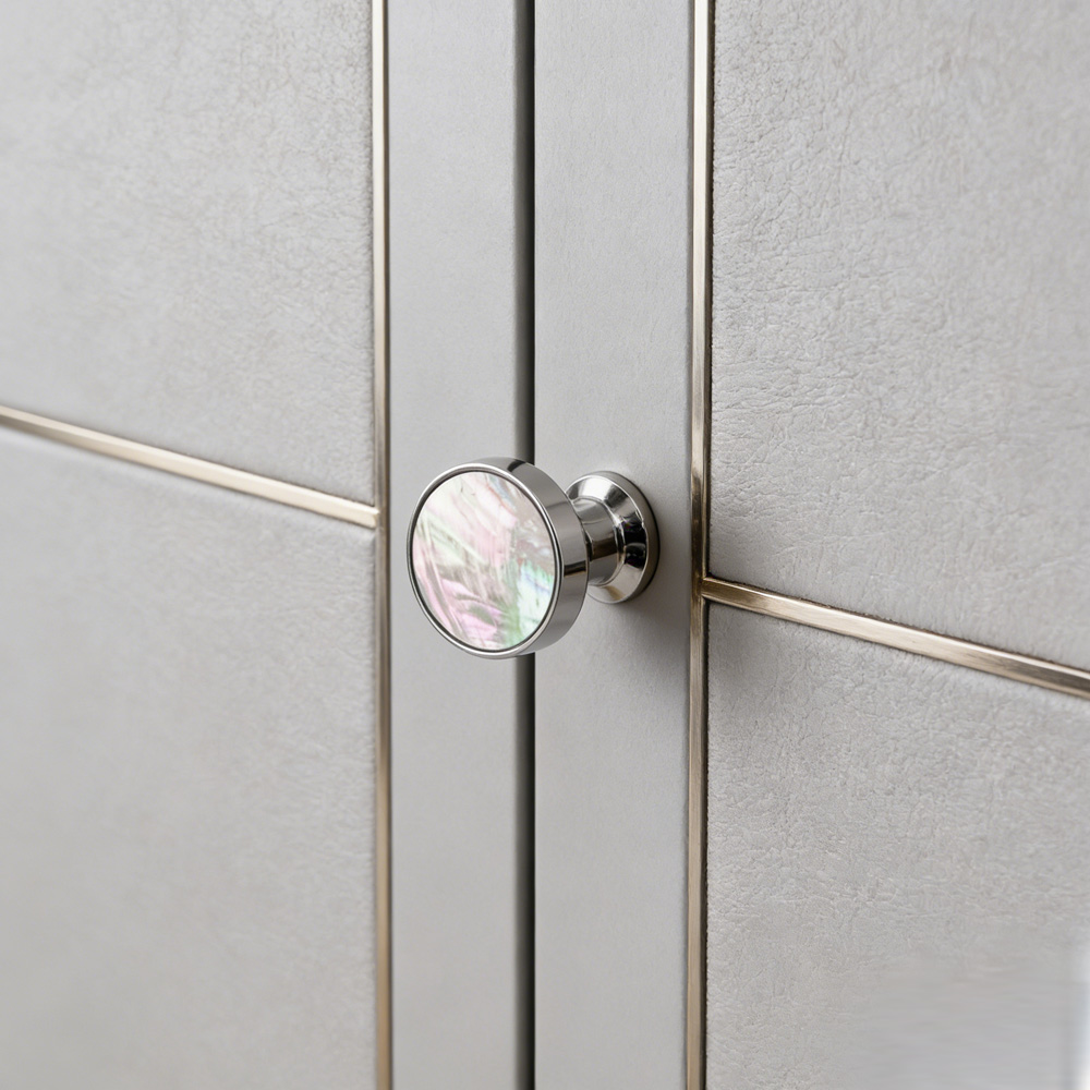 French Brass Natural Shell Drawer Knobs for Cabinets