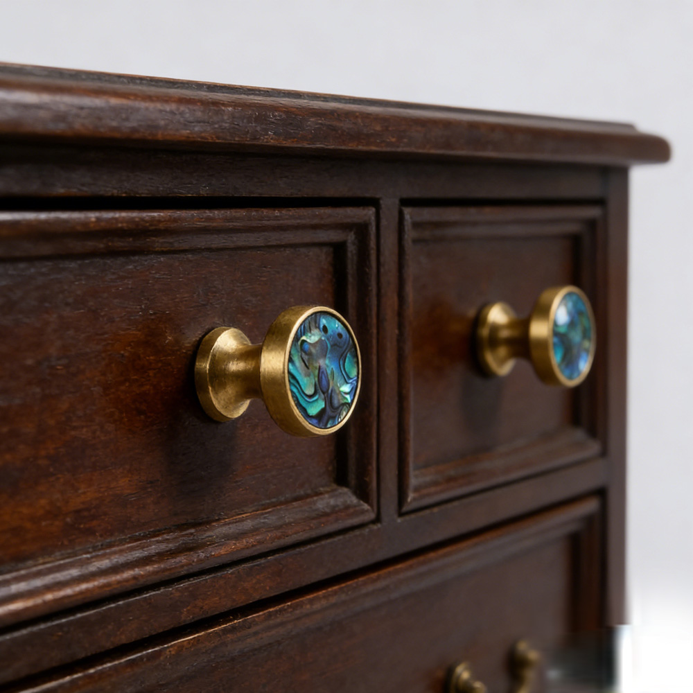 French Brass Natural Shell Drawer Knobs for Cabinets