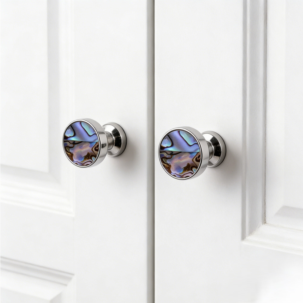 French Brass Natural Shell Drawer Knobs for Cabinets