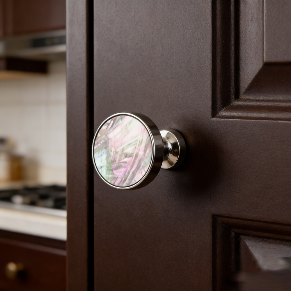 French Brass Natural Shell Drawer Knobs for Cabinets