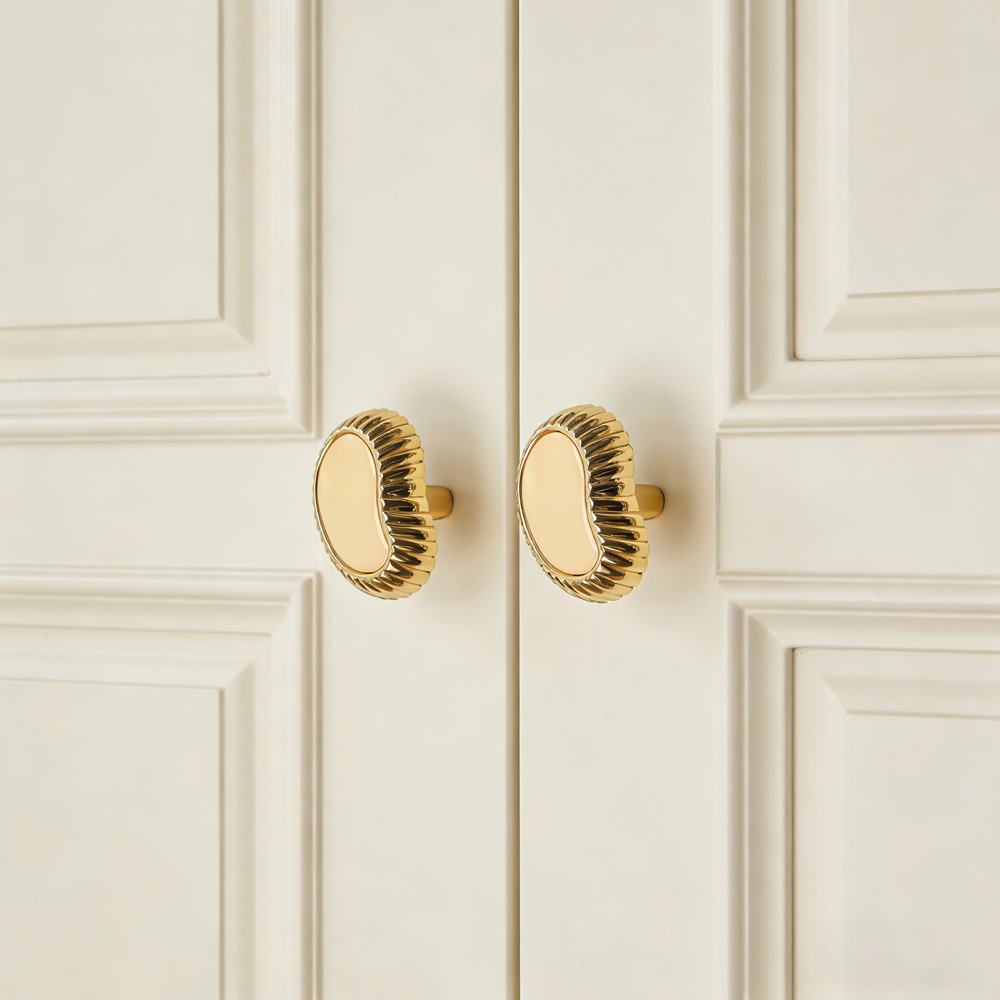 French Creative Shell Brass Cabinet Pulls 