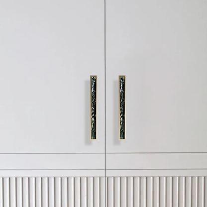 Luxury Natural Shell White Cabinet Pulls Brass Drawer Knobs