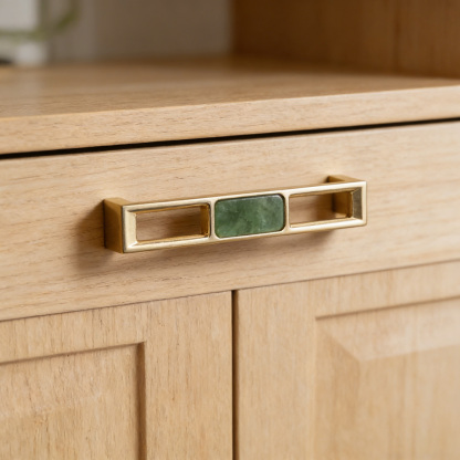 Luxury Unique Colorful Marble Shell Cabinet Handles for Children’s Room