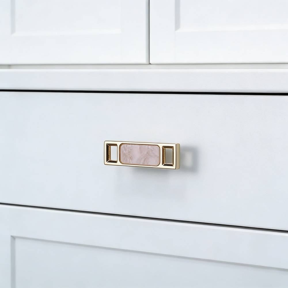 Luxury Unique Colorful Marble Shell Cabinet Handles for Children’s Room