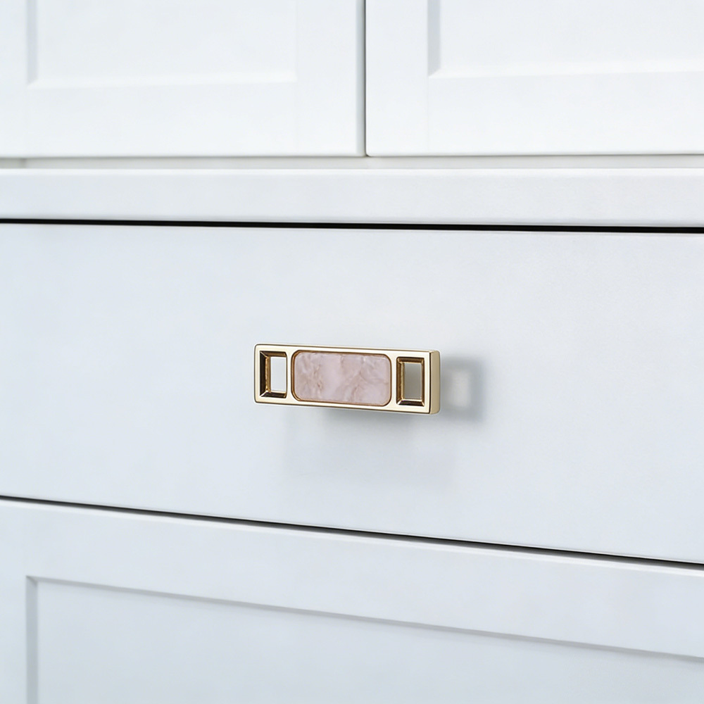 Luxury Unique Colorful Marble Shell Cabinet Handles for Children’s Room