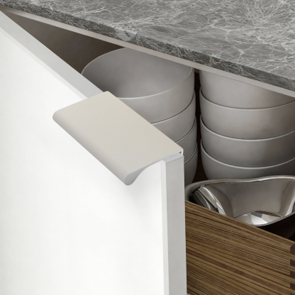 Modern Colorful Aluminum Edge Pulls for Kitchen Drawers