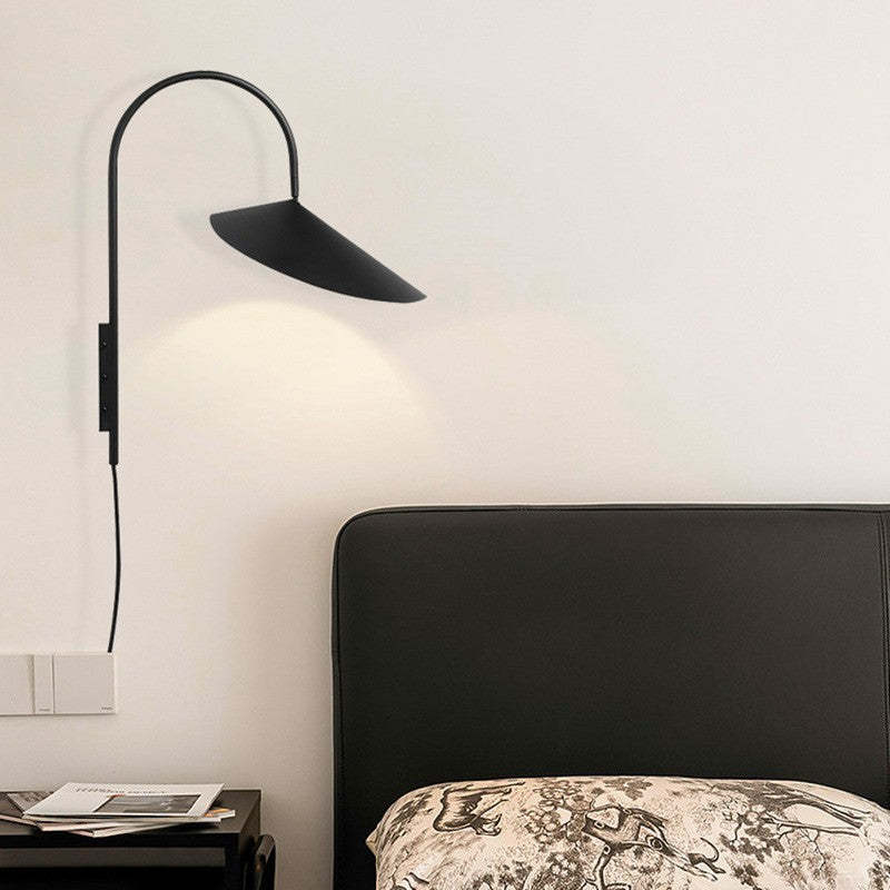 Modern Arum Creative Bedside Wall Lamp -Homdiy