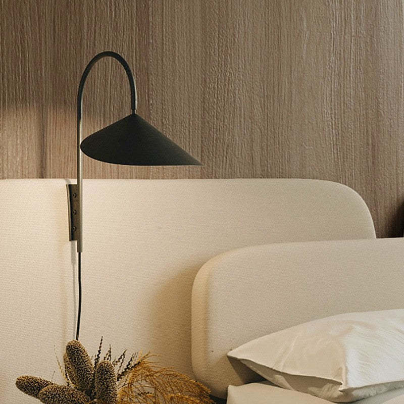 Modern Arum Creative Bedside Wall Lamp -Homdiy