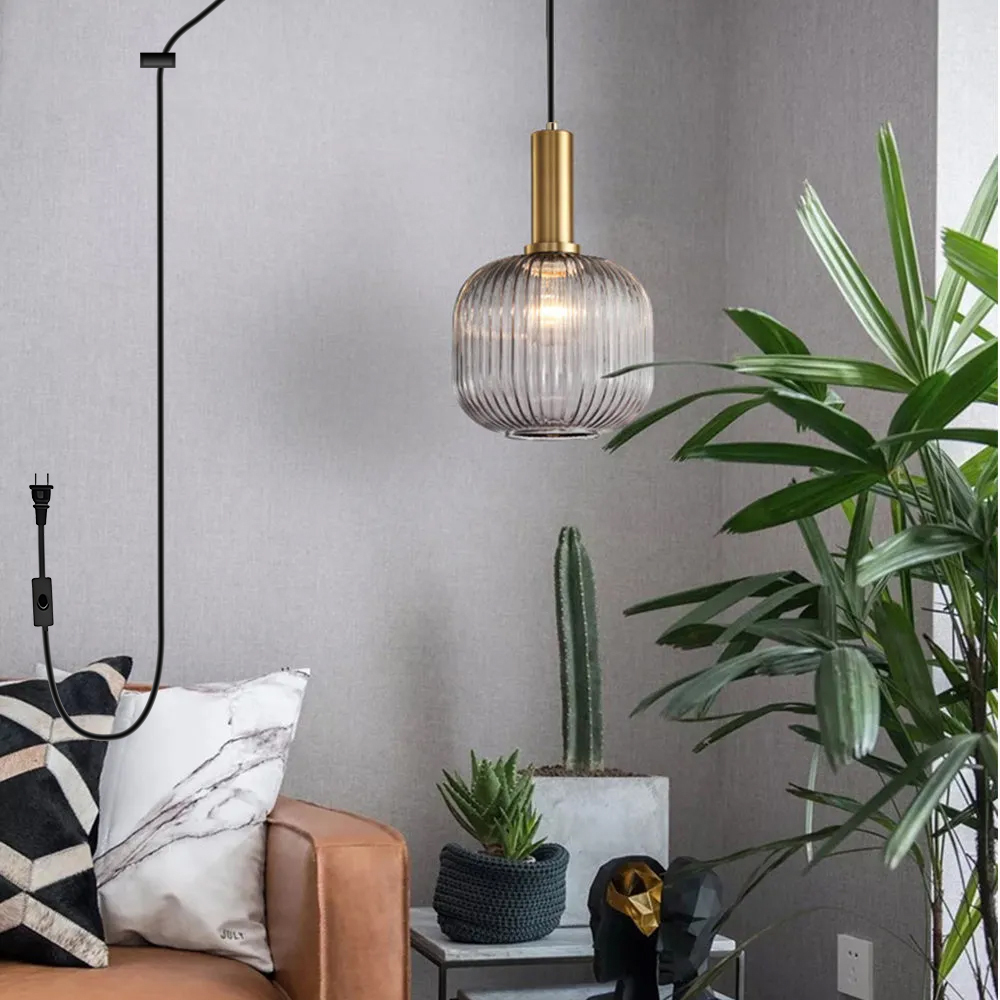 Retro Lantern Shape Stained Glass Pendant Light