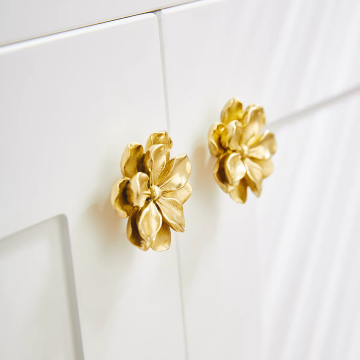 Modern Decorative Gold Brushed Brass Flower Knobs