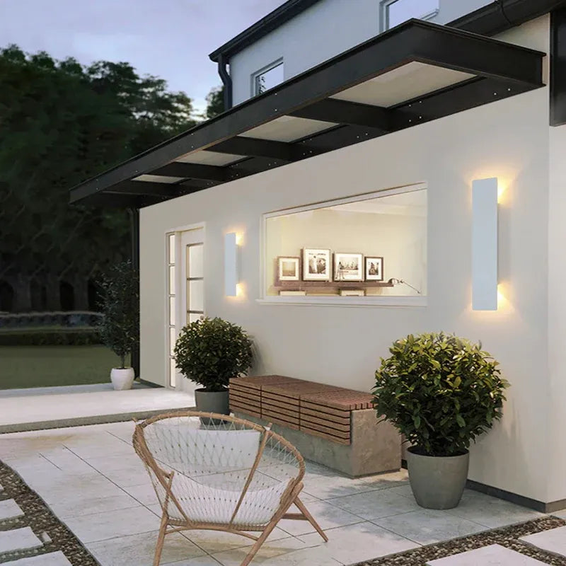 Modern Black Aluminum IP65 LED Wall Light