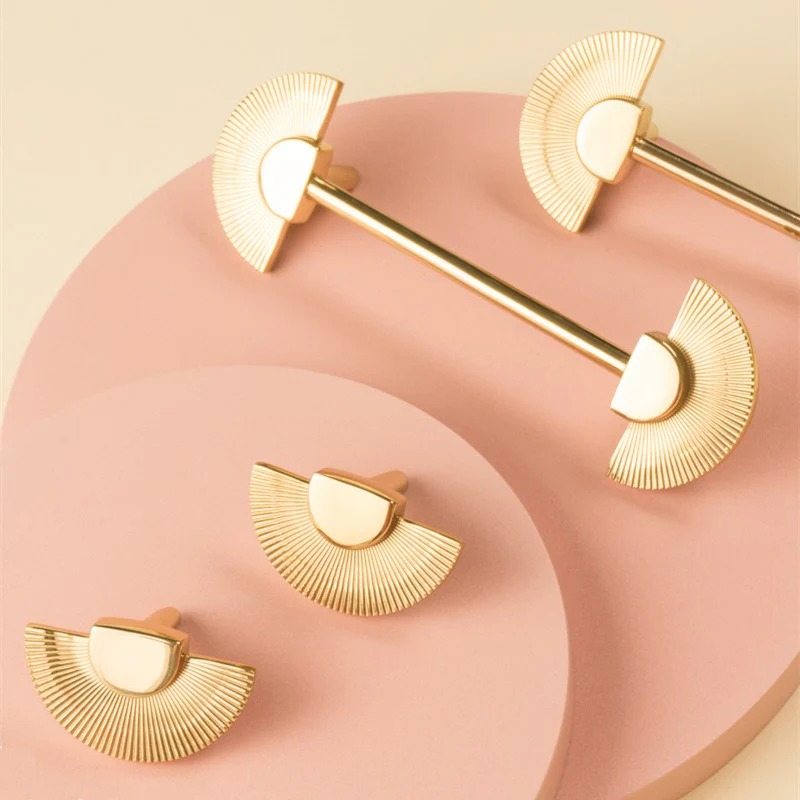 Gold Brass Scalloped Handle Wardrobe Cabinet Pulls