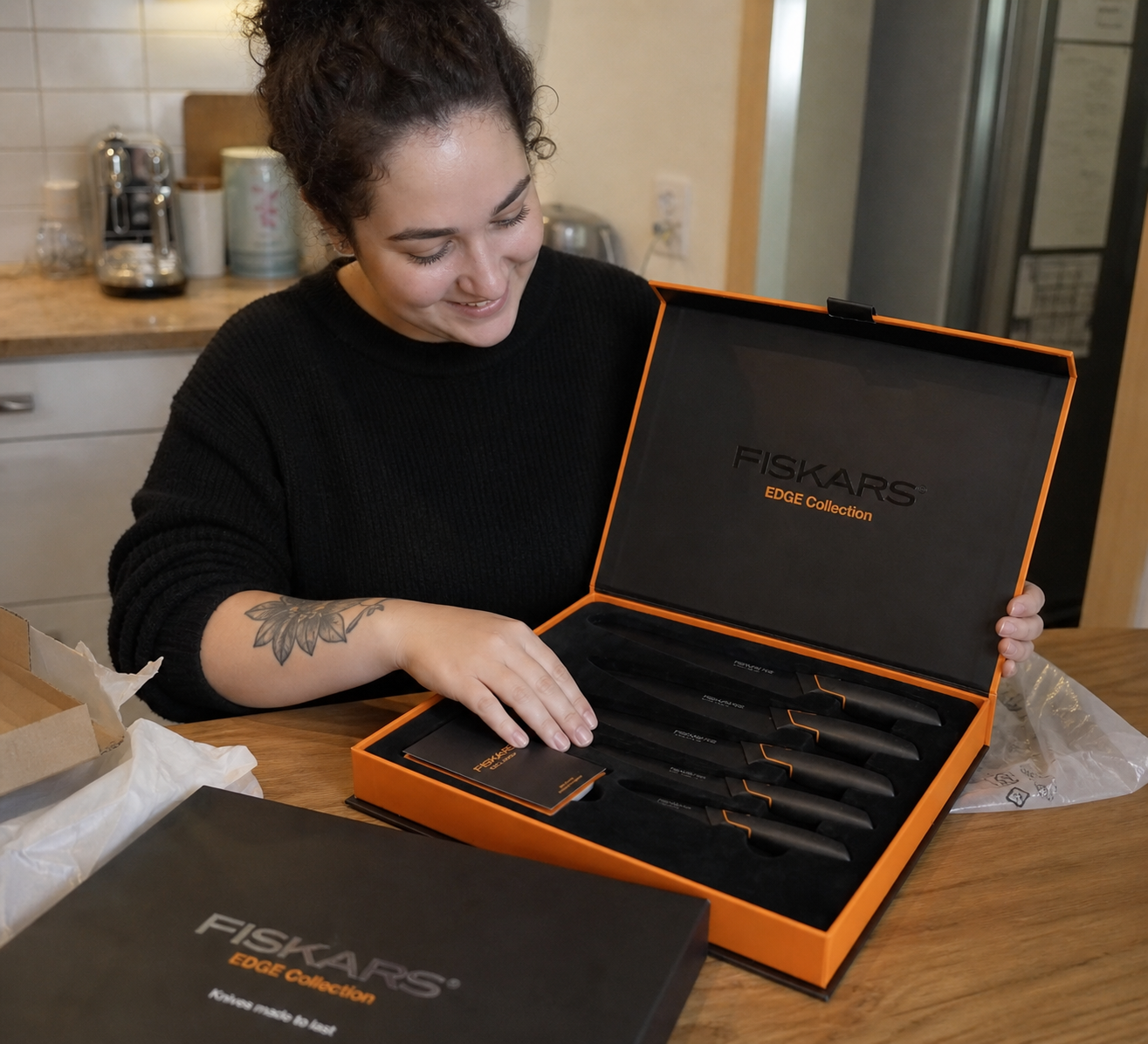 Zákazník Jan Novák s nožem Fiskars Edge