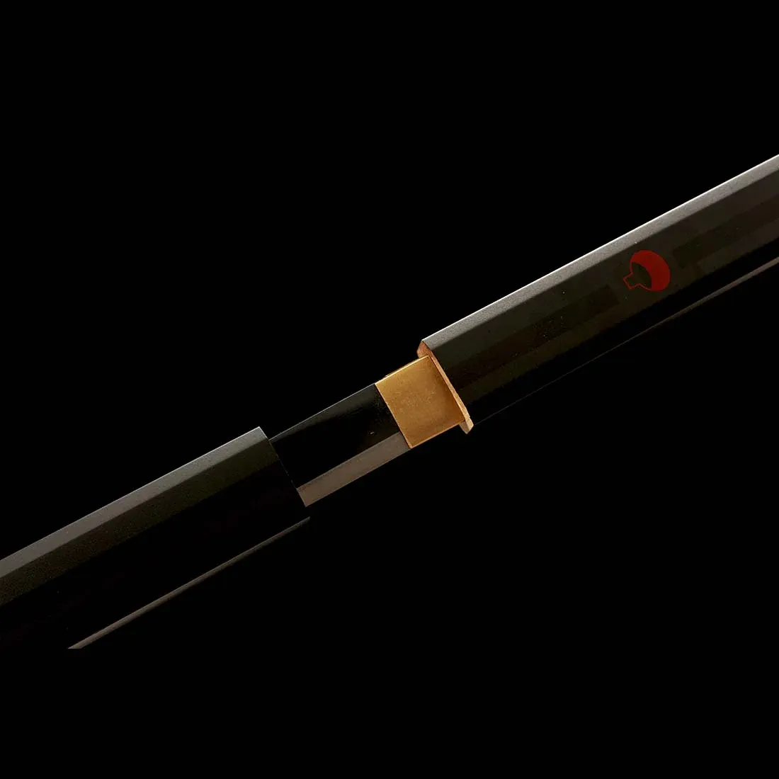 Ručně vyráběné anime NARUTO Sasuke Kusanagi-No-Tsurugi Sword ShirasayaNinja Sword 1060 uhlíková ocel černá čepel