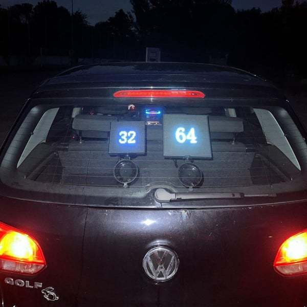 🛒 Afișaj inteligent al vehiculului