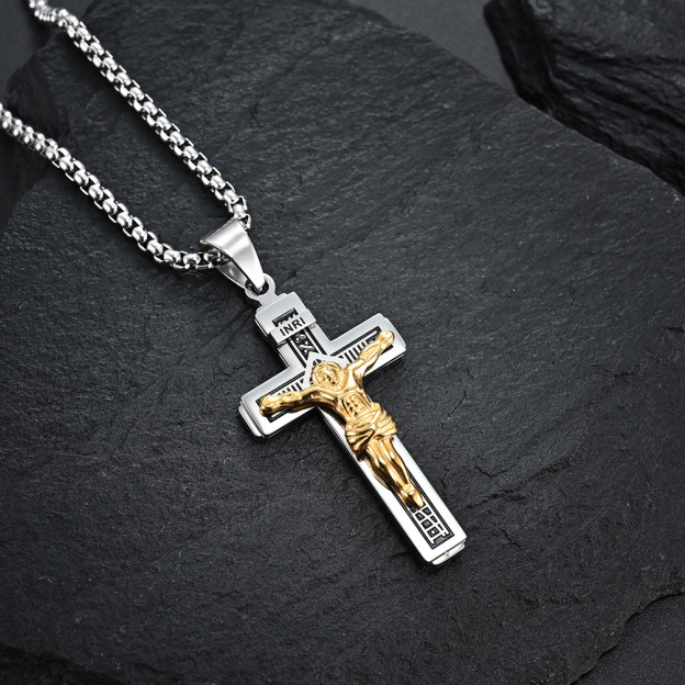 Náhrdelník s Ježíšem | CRUCIFIXCHAIN