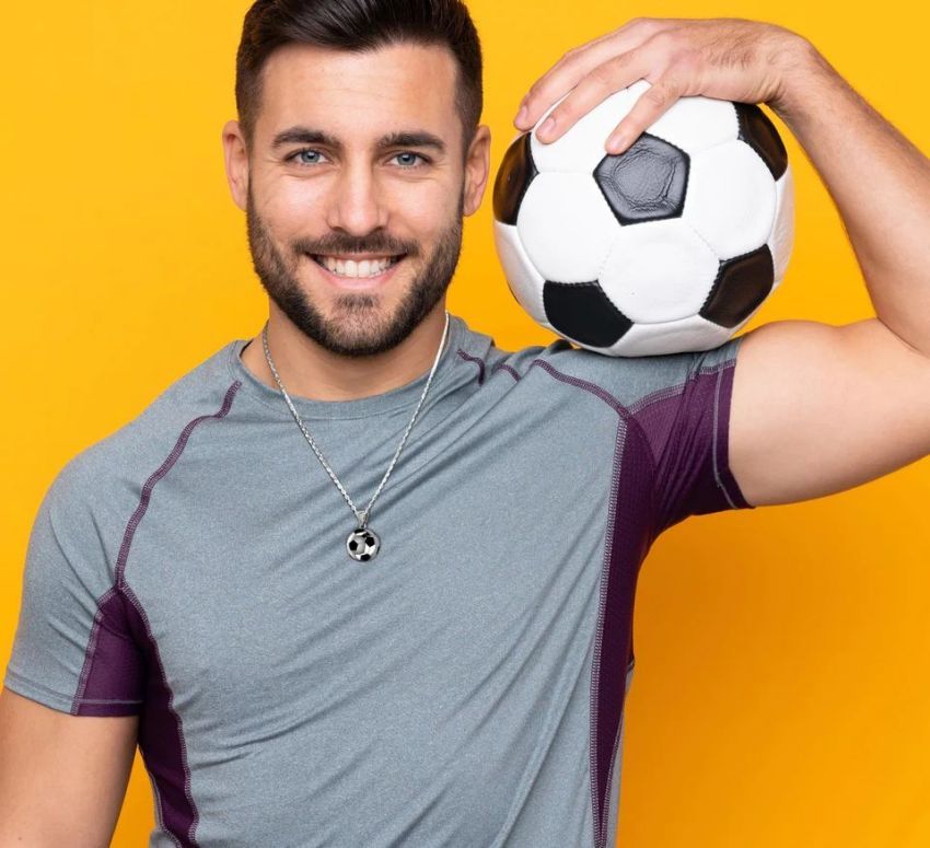 ⚽ Pamětní náhrdelníky pro muže a ženy Personalizované stříbrné náhrdelníky