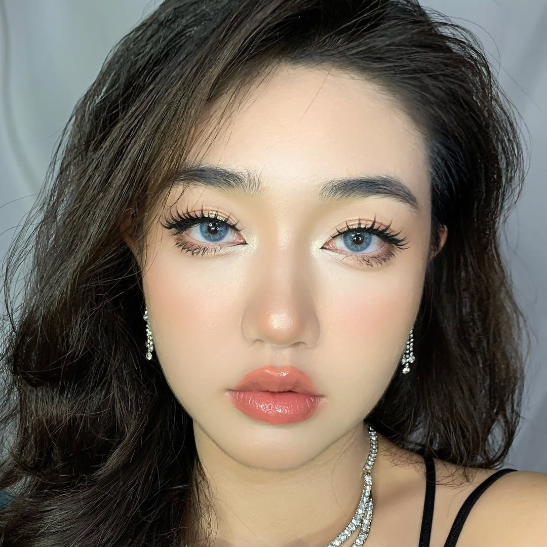 Coleyes Maze Blue Yearly Colored Contacts - image 8