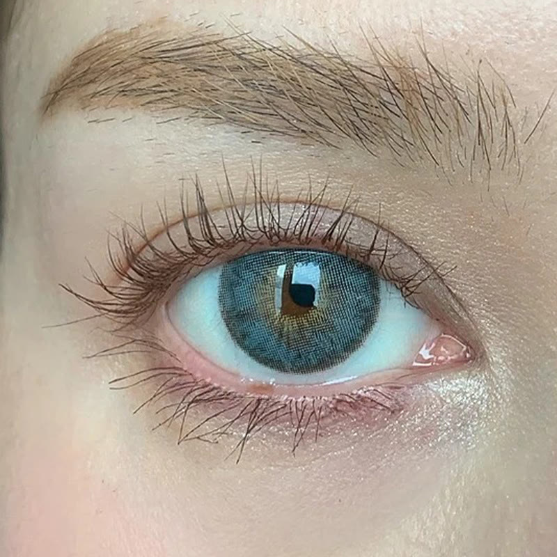 Coleyes Monica Blue Small Pupil Yearly Colored Contacts - image 4