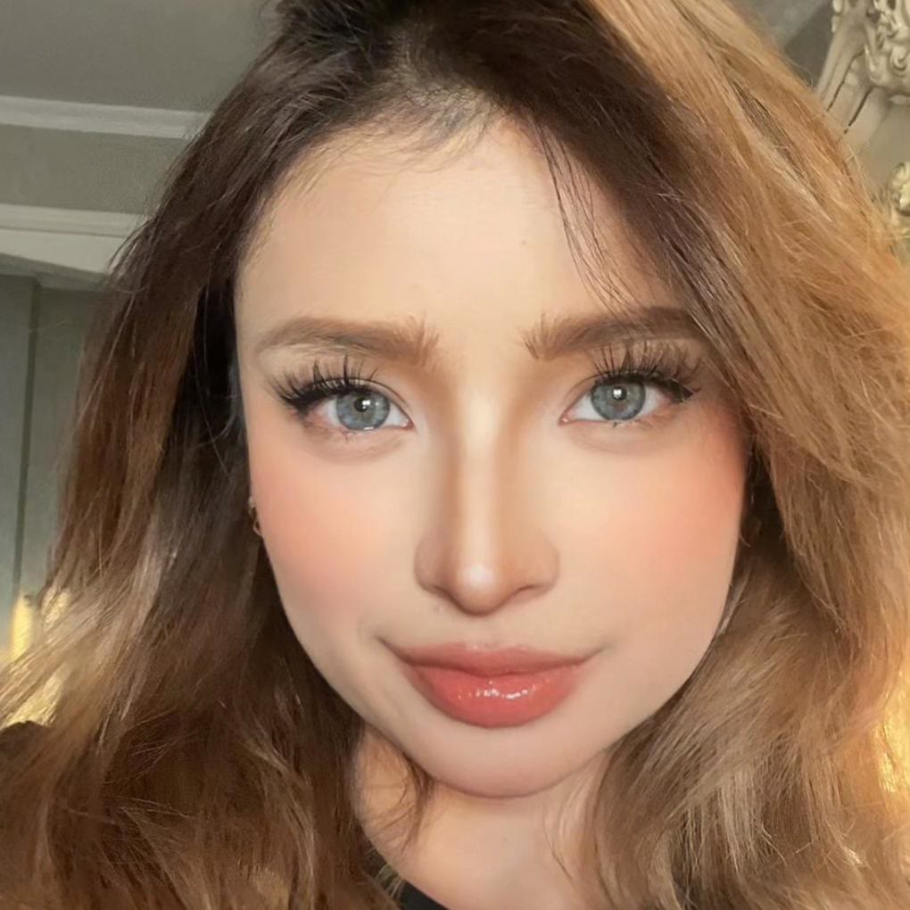 Coleyes Monica Grey Small Pupil Yearly Colored Contacts - image 8