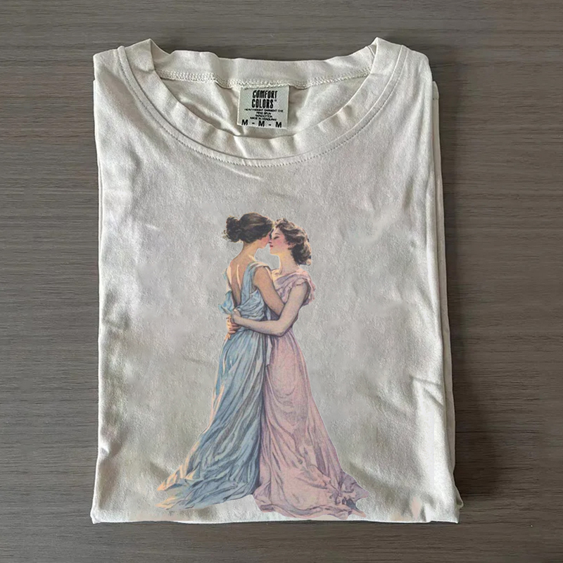 Sapphic Love Lesbian Pride T-shirt