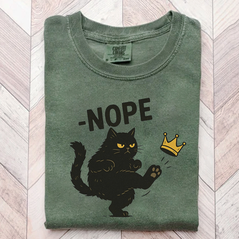 No Kings in America Black Cat T-shirt