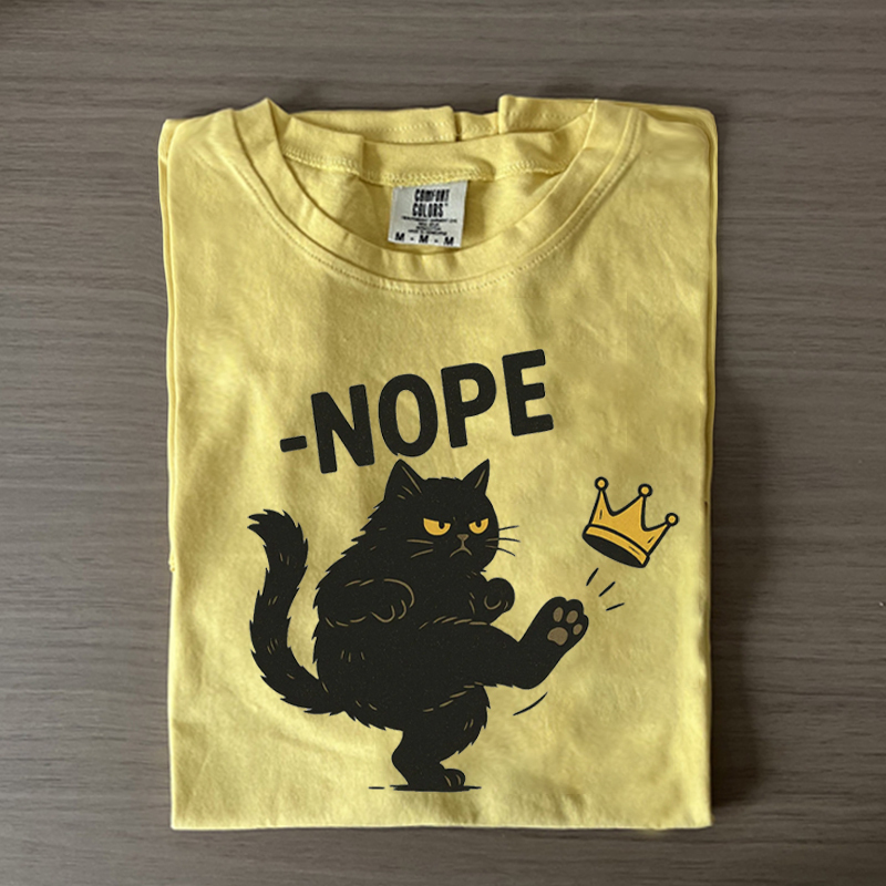 No Kings in America Black Cat T-shirt