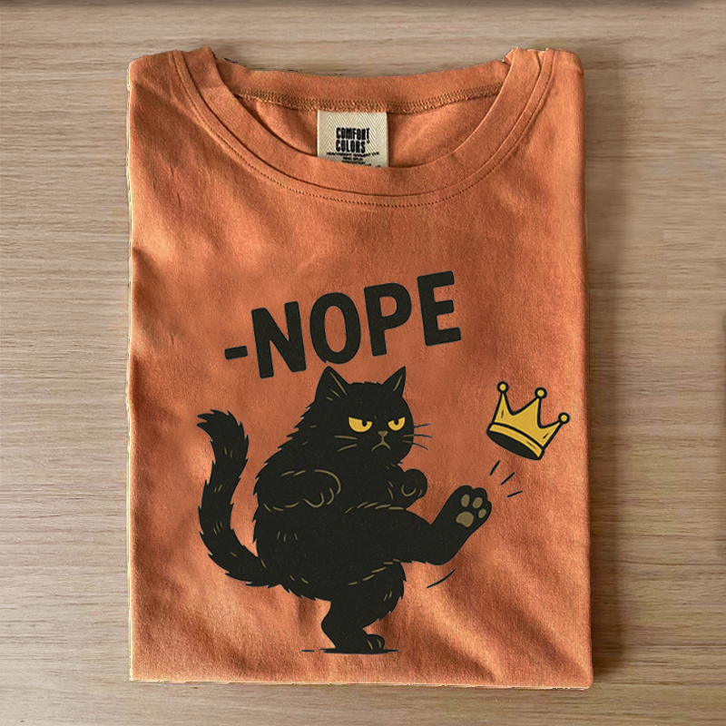 No Kings in America Black Cat T-shirt
