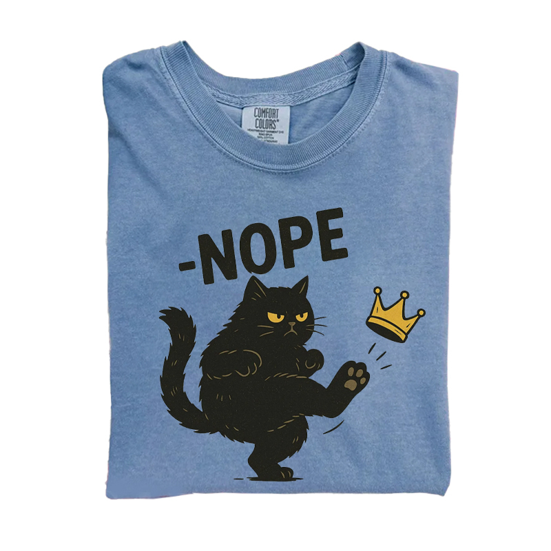 No Kings in America Black Cat T-shirt