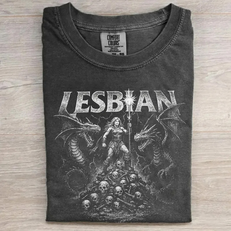 Lesbian Warrior Dragon Fantasy Vintage Graphic T-shirt