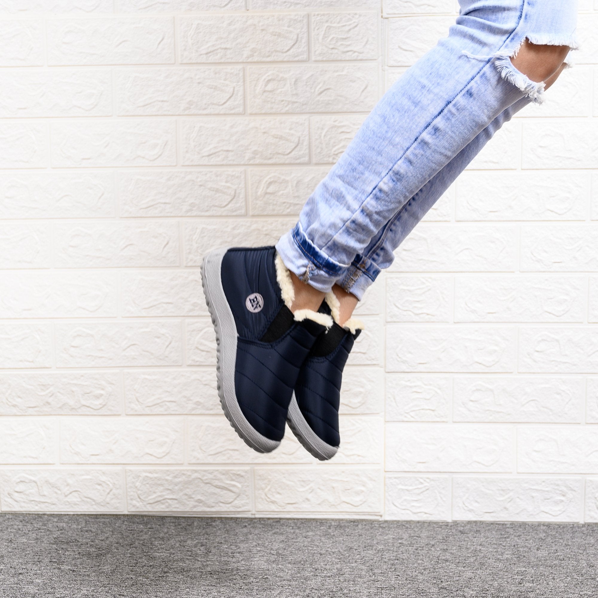 Autumn and winter non-slip warm soft bottom cotton shoes and cotton boots—Unisex-ABOXUN