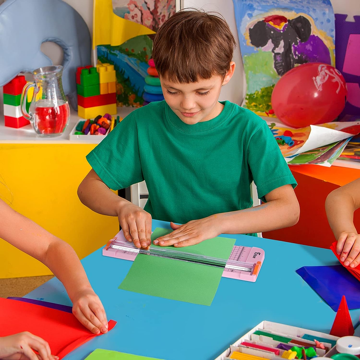 (🌲EARLY CHRISTMAS SALE - 50% OFF) 🎁4 in 1 Paper Cutter