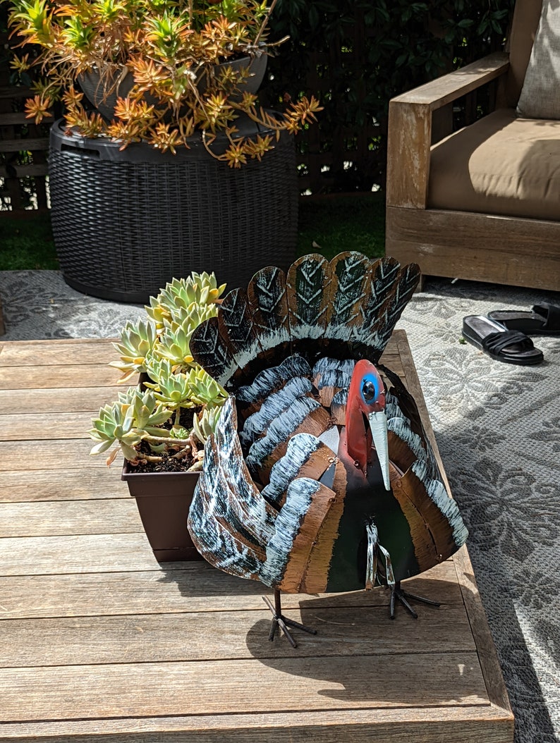 Thanksgiving Turkey Decorations | Outdoor Garden Art or Home Decor Table Centerpiece, Metal Turkey Decor in 3 Sizes
