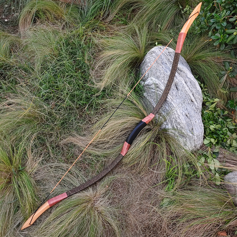 Traditional 100 lbs Recurve Bow with Dragon Claw Design | Hunting Archery