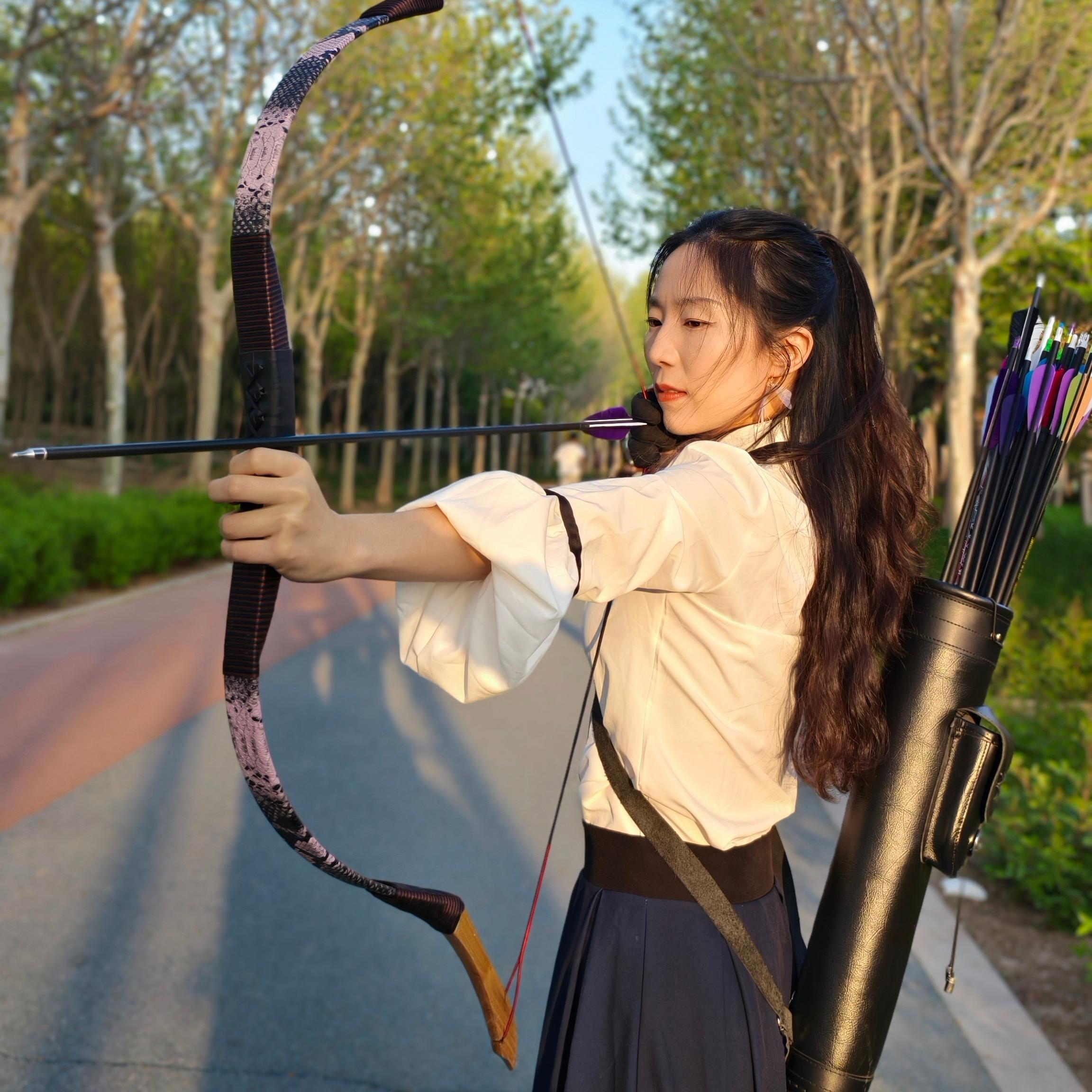 12 LBS Archery Tradition Longbow Set