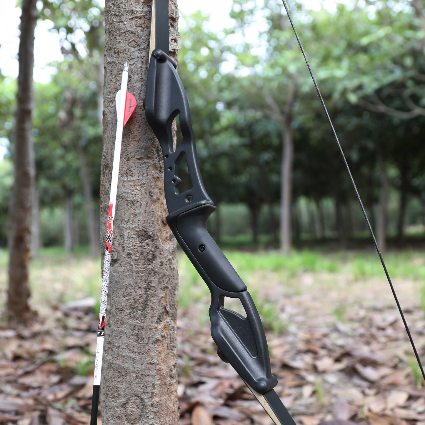 Junxing F179 56" Hunting Recurve Bow 40lbs Kit