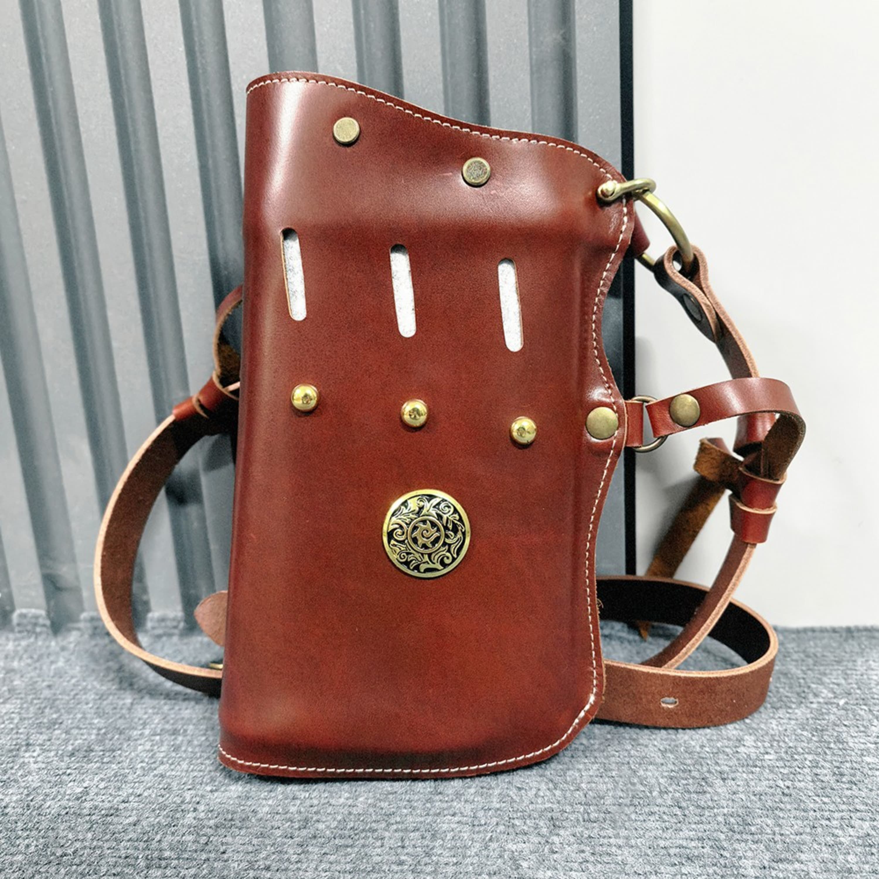 Traditional Cowhide Arrow Quiver Waist Holder for Archery