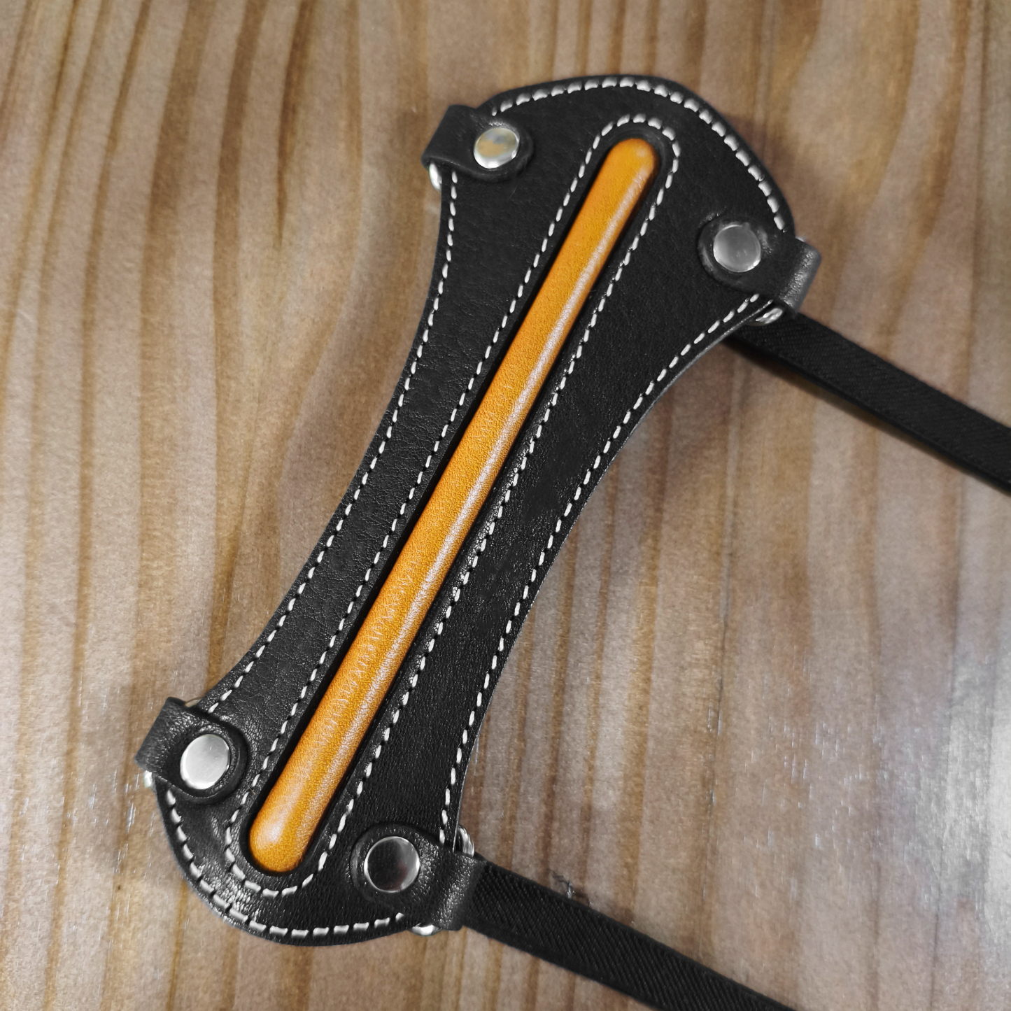 Leather Arm Guard，Traditional Archery Accessories