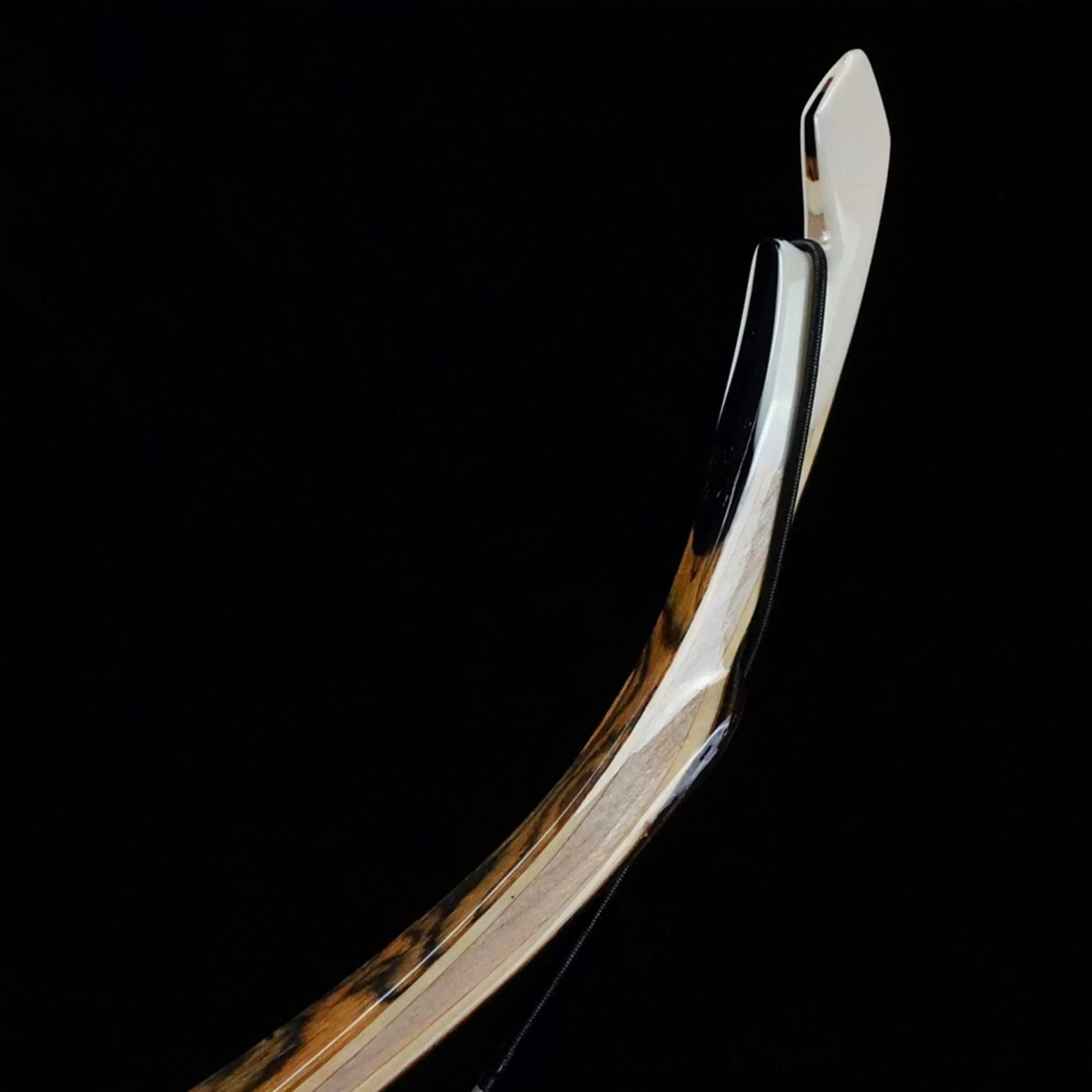 AF Mong Yuan Laminated Bow 54"–55" 25–50lbs Competition Bow